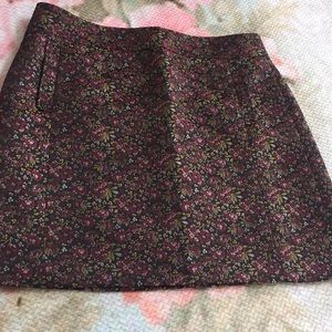 Loft skirt